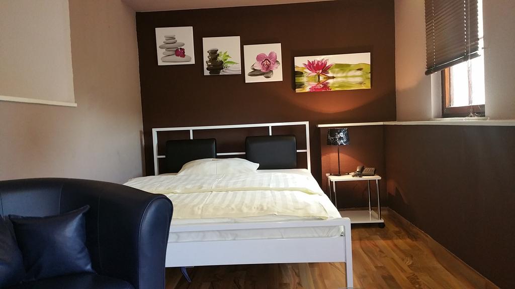 Hotel Luitpold Швейнфурт Номер фото